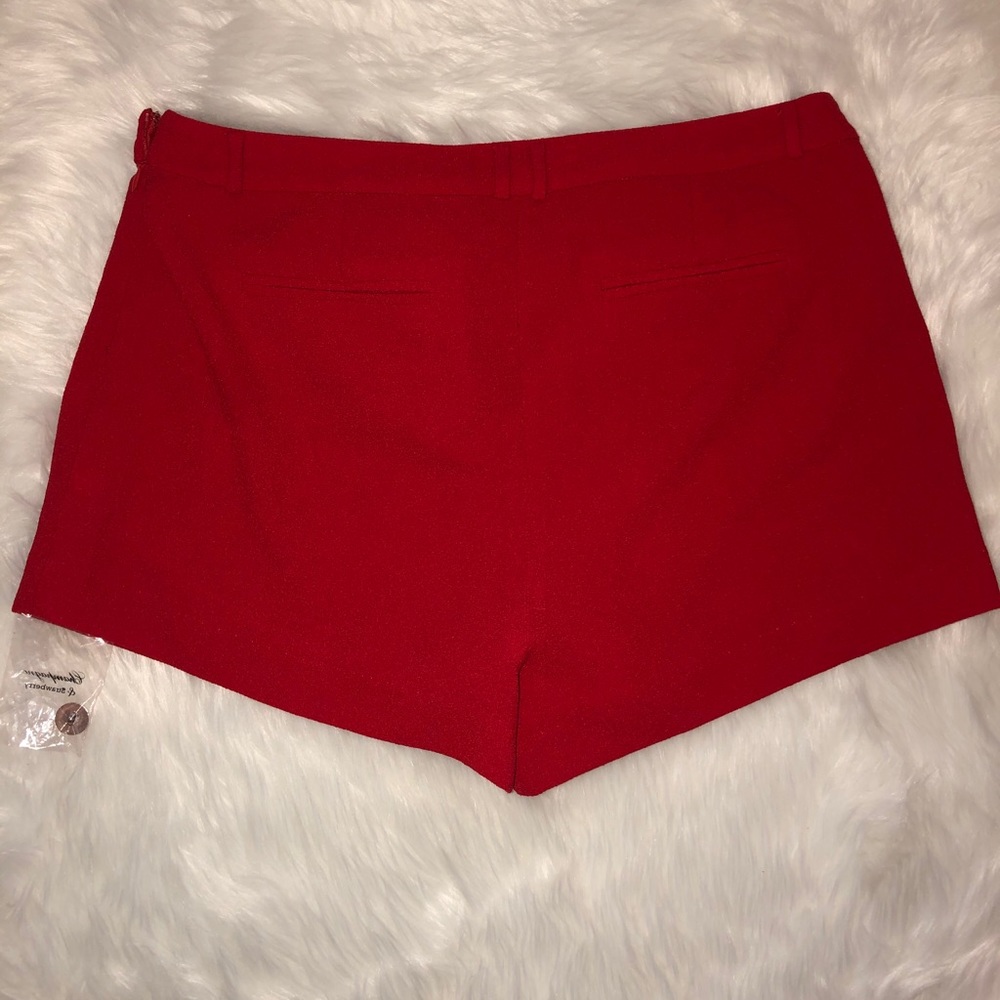 Shorts - Picture 6 of 6